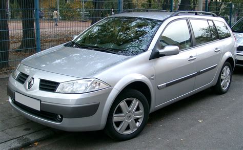 Renault Mégane — Википедия.